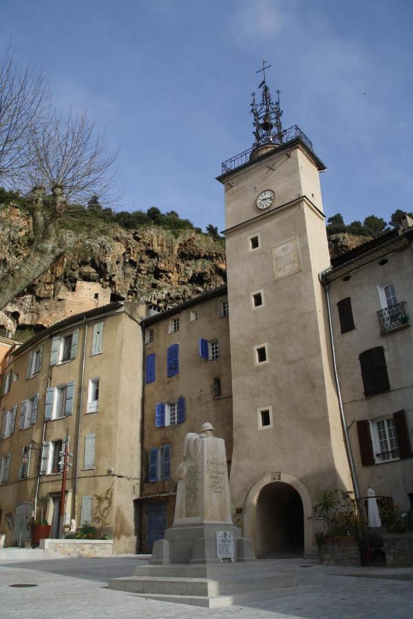 Appartement Le Gambetta Cotignac Exteriér fotografie
